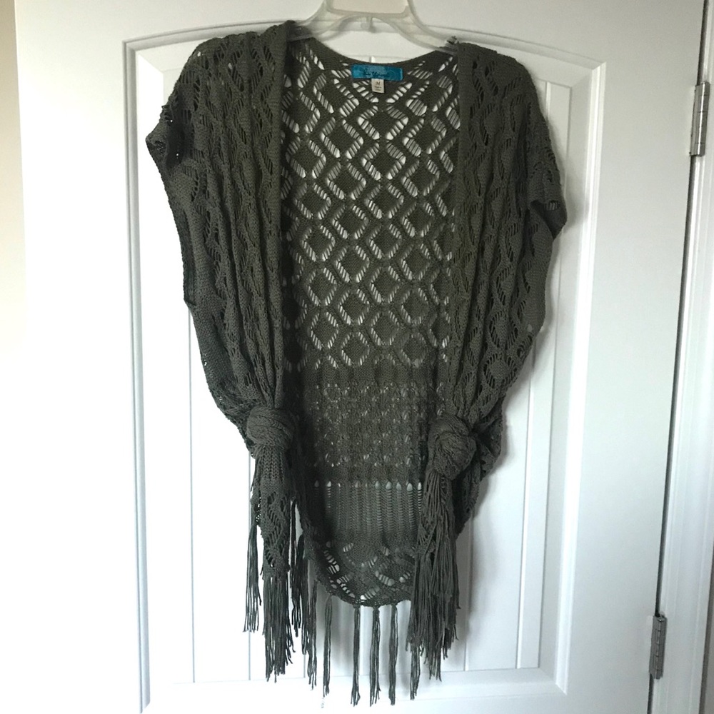 Army Green Knit Sleeveless Buttons Cardigan